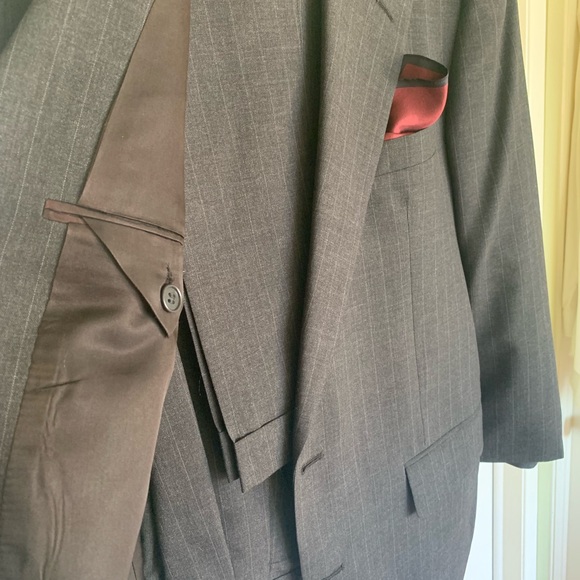Gentleman’s 2 Piece Suit. Izod. - Picture 4 of 13